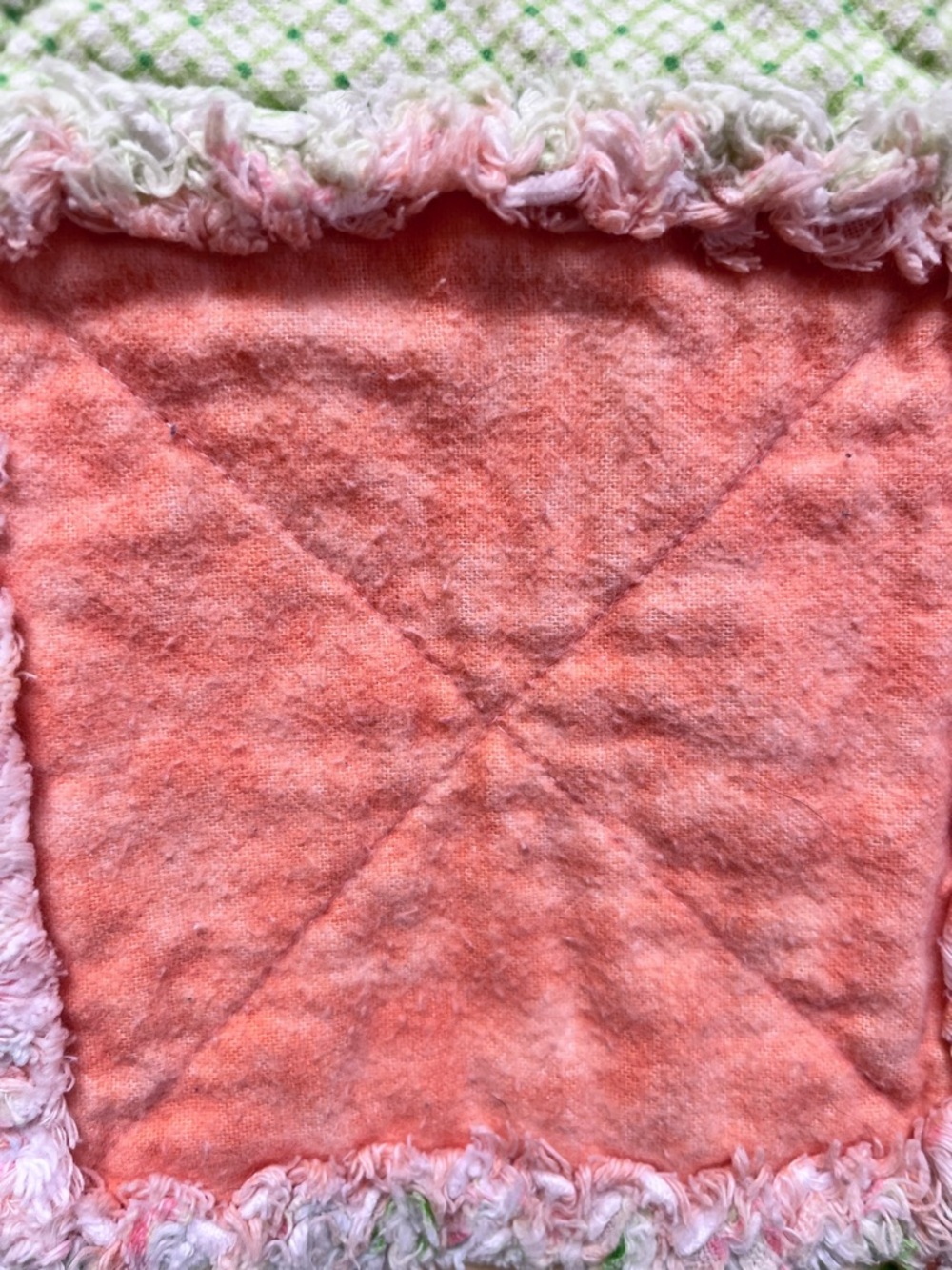Homemade quilt - Picture 6 of 11